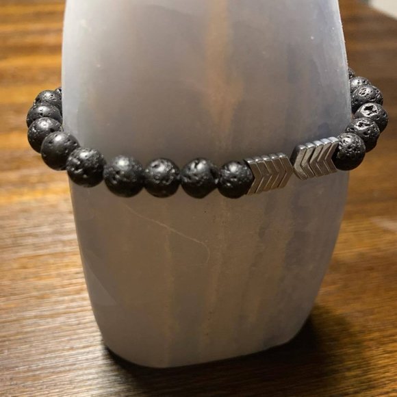 Hematite Arrow and Lava Stone Bracelet - Picture 1 of 2